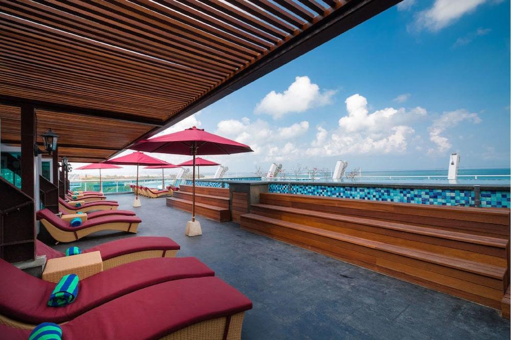 Kutabex Beachfront Hotel Кута Экстерьер фото